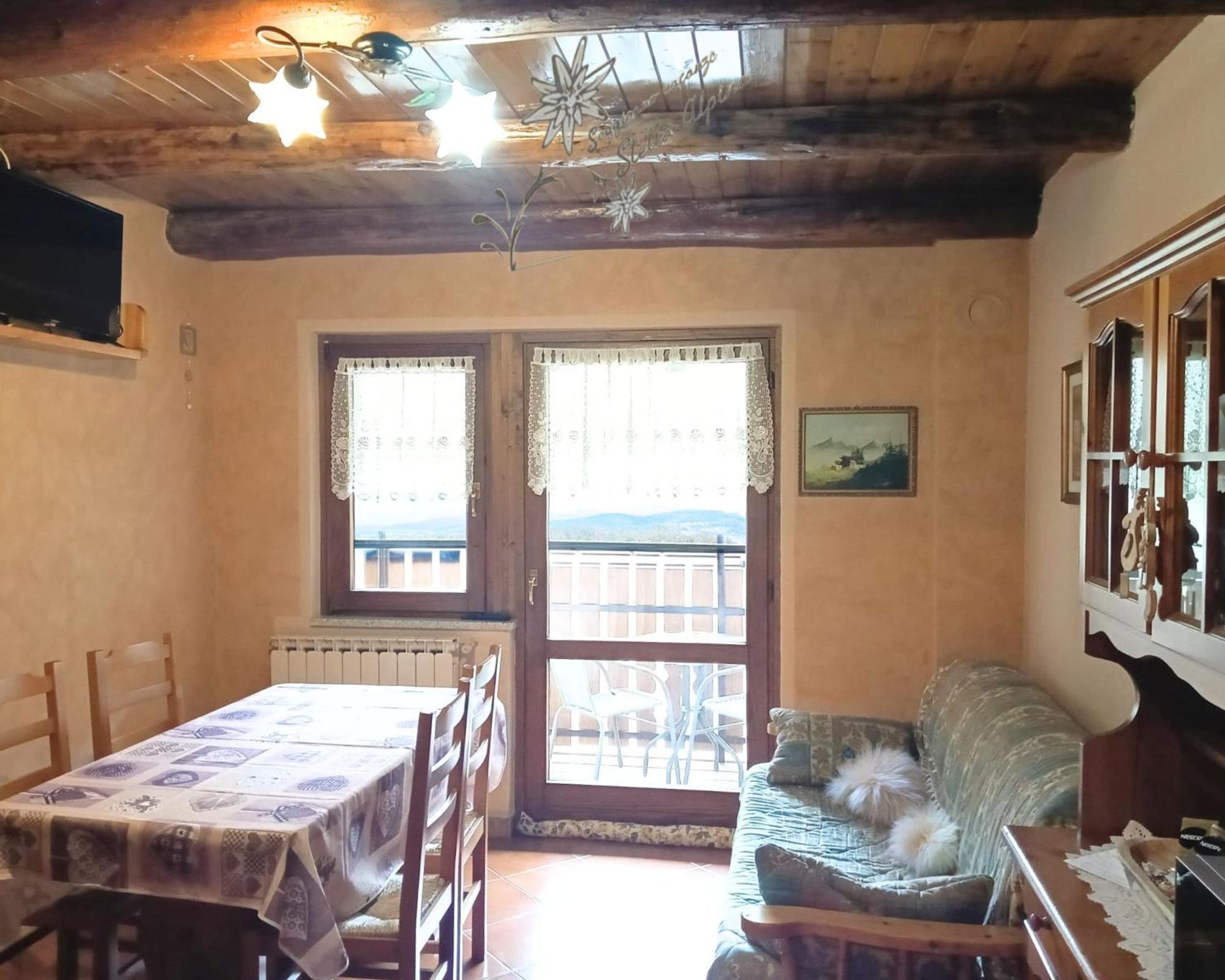 Soggiorno Vacanze Stella Alpina Temù Rom bilde